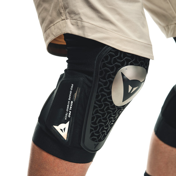 rival-pro-knee-black image number 4